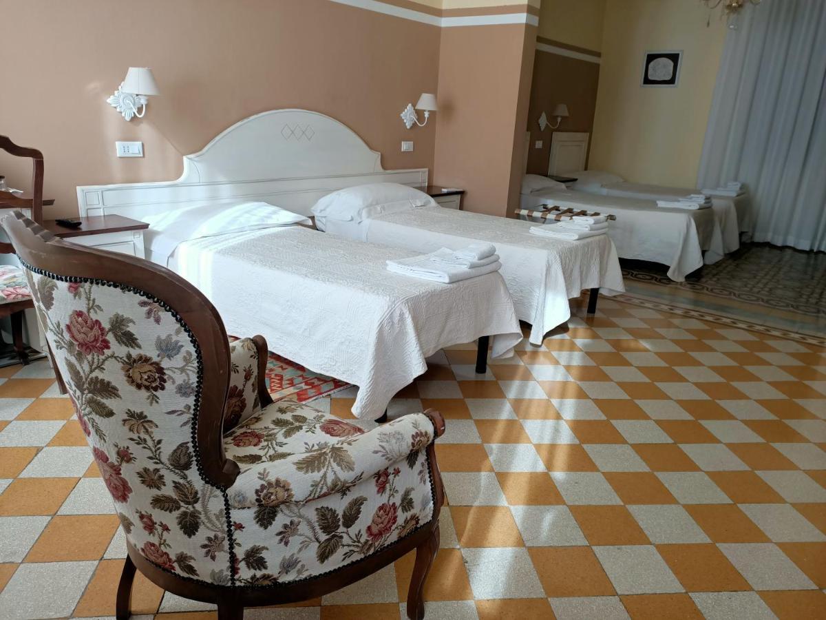 Guest House Domo Florenzia Extérieur photo