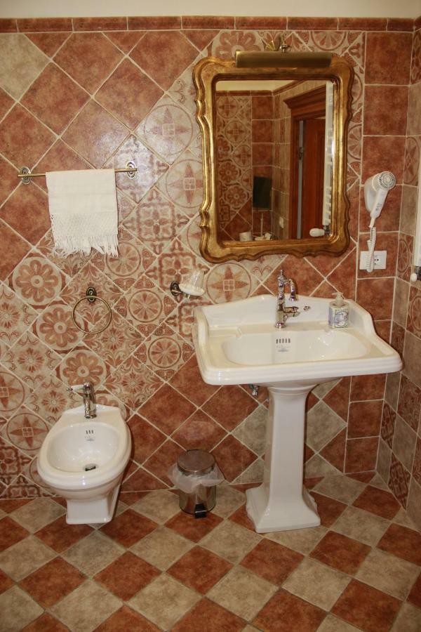 Guest House Domo Florenzia Extérieur photo